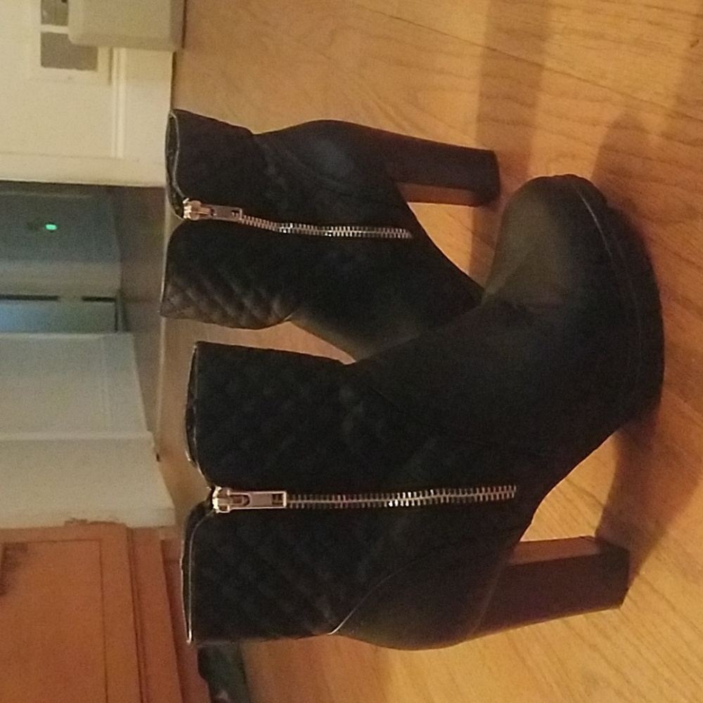 Forever 21 Black Booties